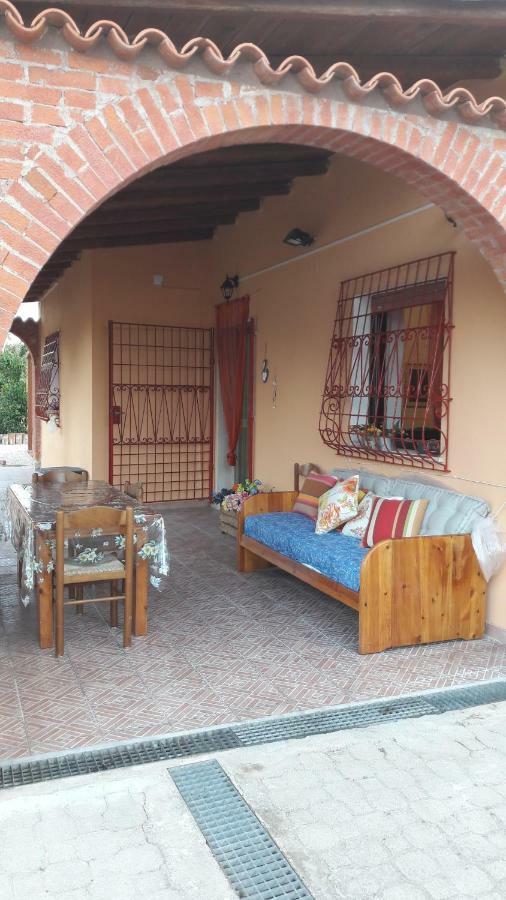 Casa Marina Lu Tuvaraggiu Casa Vacanze سورسو المظهر الخارجي الصورة